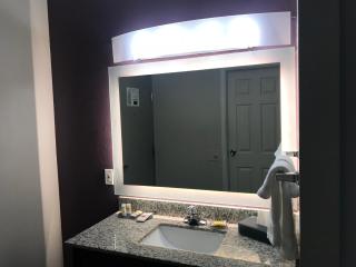 La Quinta Inn & Suites by Wyndham Fort Collins, Colorado - 3