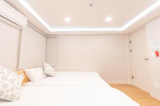 Dawoo House 1 in Hongdae - 1