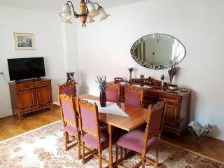 Casa Bunicilor - 1
