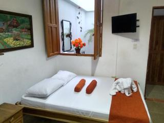 Hotel Agualuna - San Gil - 1