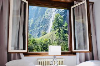 Breathtaking Waterfall Apartment - Lauterbrunnen - 7