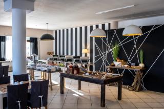 Skopelos Holidays Hotel & Spa - Skopelos - 3