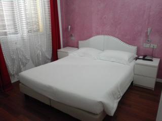 Hotel Malpensafiera - Bernate Ticino - 4
