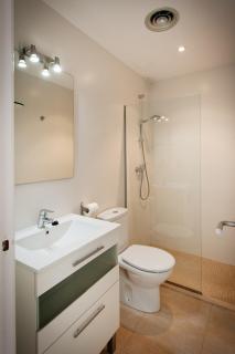 Apartamento a pie de playa, climatizado y parking - Roses - 4