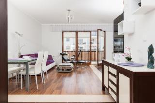 Platan Apartments Świnoujście Center IV by Noclegi Renters - Świnoujście - 1