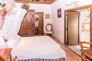 Our House - Vavla - 4
