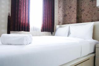 Pool View 2BR Mutiara Bekasi Apartment By Travelio - Bekasi - 0