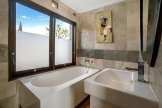 Hartaning House by Pramana Villas - Ubud - 3