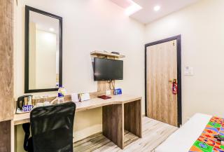 FabHotel Aksa International - Nr Mumbai International Airport - Bombay - 2
