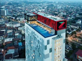 The Zuri Hotel Palembang - Palembang - 9