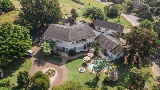 Balcony Manor - White River - 0
