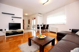 City Gallery Apartment - Zadar - 4