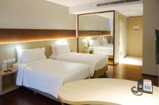 Ra Premiere Simatupang - Jakarta - 6