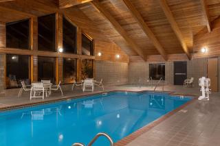 AmericInn by Wyndham Coralville - Coralville - 6