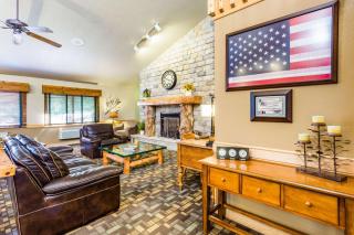 AmericInn by Wyndham Hampton - 6