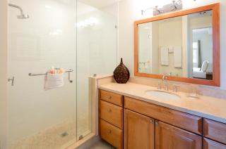 South Bay Beach Club #3 - 2 Bedroom 2 Bathroom Unit - 1