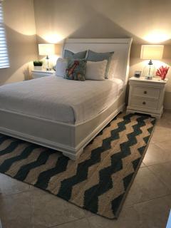 South Bay Beach Club #28 - 3Bedroom 2 Bathroom Unit - George Town - 1