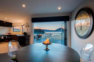 21 Lakefront by Amazing Accom - Queenstown - 4