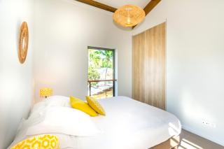 Escale Chic ! Villa de charme au cœur du village balnéaire de Saint-Gilles - 2