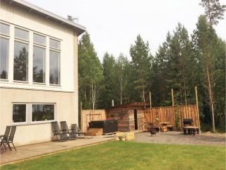 Lovely Home In Sandhem With Sauna - 4