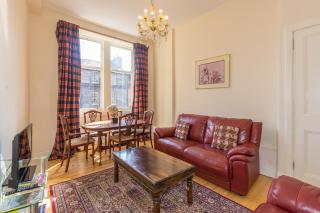 Menzies Apartments - 1