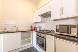 Menzies Apartments - 5
