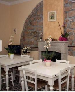 Guest House Le Gemelle - Luras - 0