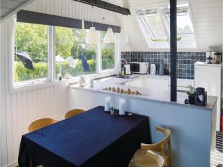 Two-Bedroom Holiday Home In Storvorde - Egense - 2