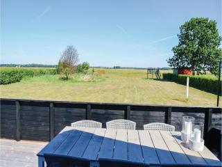 Two-Bedroom Holiday Home In Storvorde - Egense - 1
