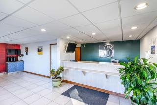 Motel 6-Urbana, IL - Champaign - 2