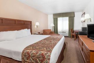 Baymont by Wyndham Yreka - Yreka - 9