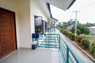 RedDoorz Plus near Kualanamu Airport - Medan - 4
