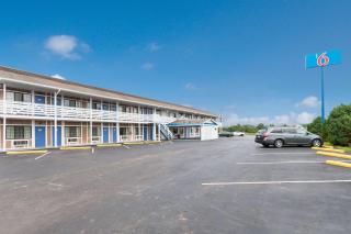 Motel 6-Parkersburg, WV - Parkersburg - 9