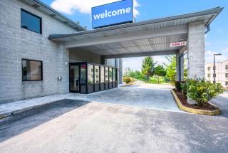 Motel 6-London, KY - London - 9