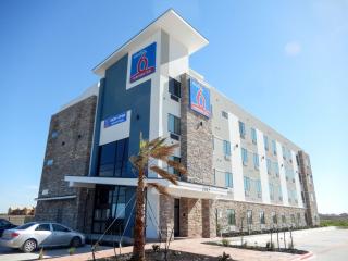 Studio 6-Buda, TX - 1