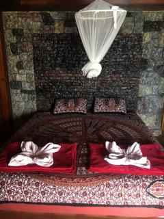 Eka's Bungalows - Maninjau - 5