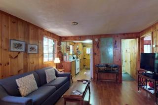 Traditional Maine Cabin - Greenville - 3