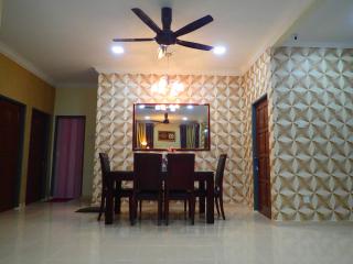 RizQin Homestay Bachok - 3
