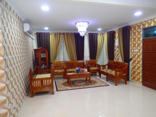 RizQin Homestay Bachok - 8