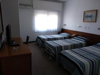 Hotel Crown - Melo - 2