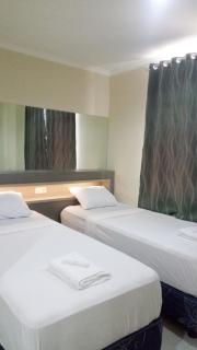 Ethan Hotel Cilincing Plaza - Jakarta - 3