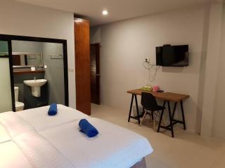 Anattaya Holiday Home - 1