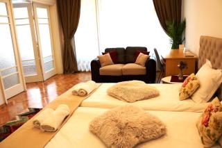 Central Varna Apartment - Lets4Holiday - Varna City - 4