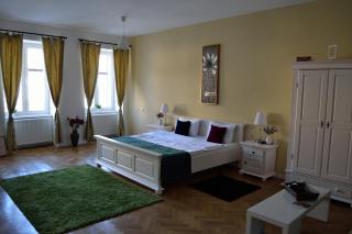 Casa Krone - Piața Sfatului - Braşov - 1