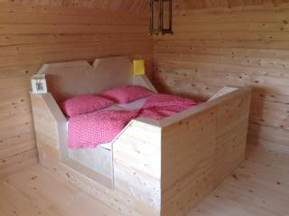 Apartment with 2 Bed Roms perfect for 4 Guests! Minimum stay 28 nights - 6