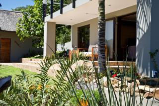 Normarie's Guesthouse - 6