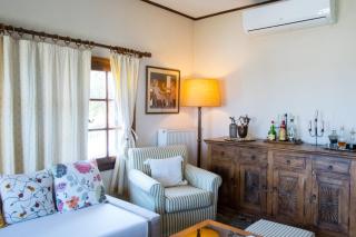 Goddess Artemis Balcony Apartment Near Athens Airport - Artemida - 3