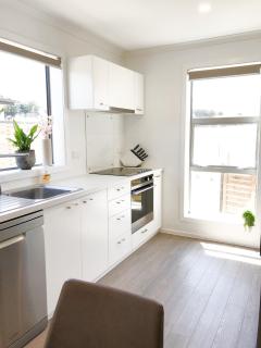 Modern Living - Queenstown - 6