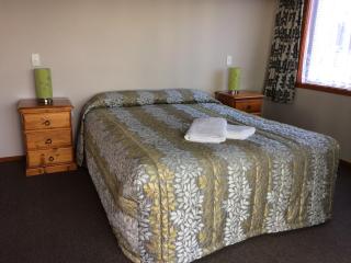 Acheron Cottages - Manapouri - 3