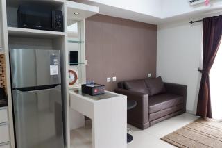 Homey 1BR at The Wave near Epicentrum Kuningan By Travelio - 3